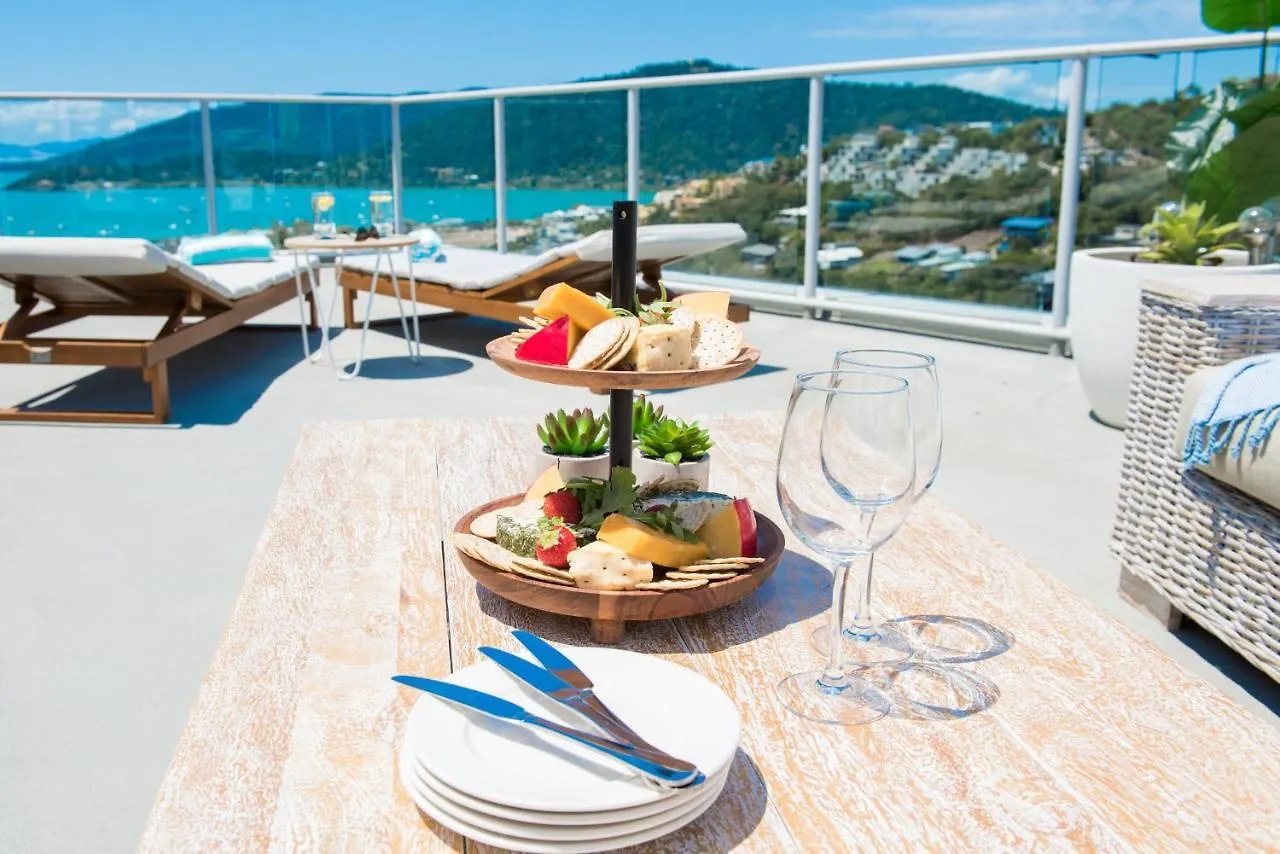 Pacific Blue Whitsunday - 2 Bedroom Airlie Beach